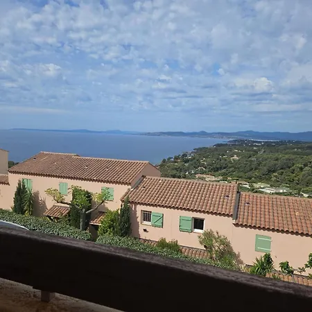 Διαμέρισμα Vue Et Esterel Avec Piscine